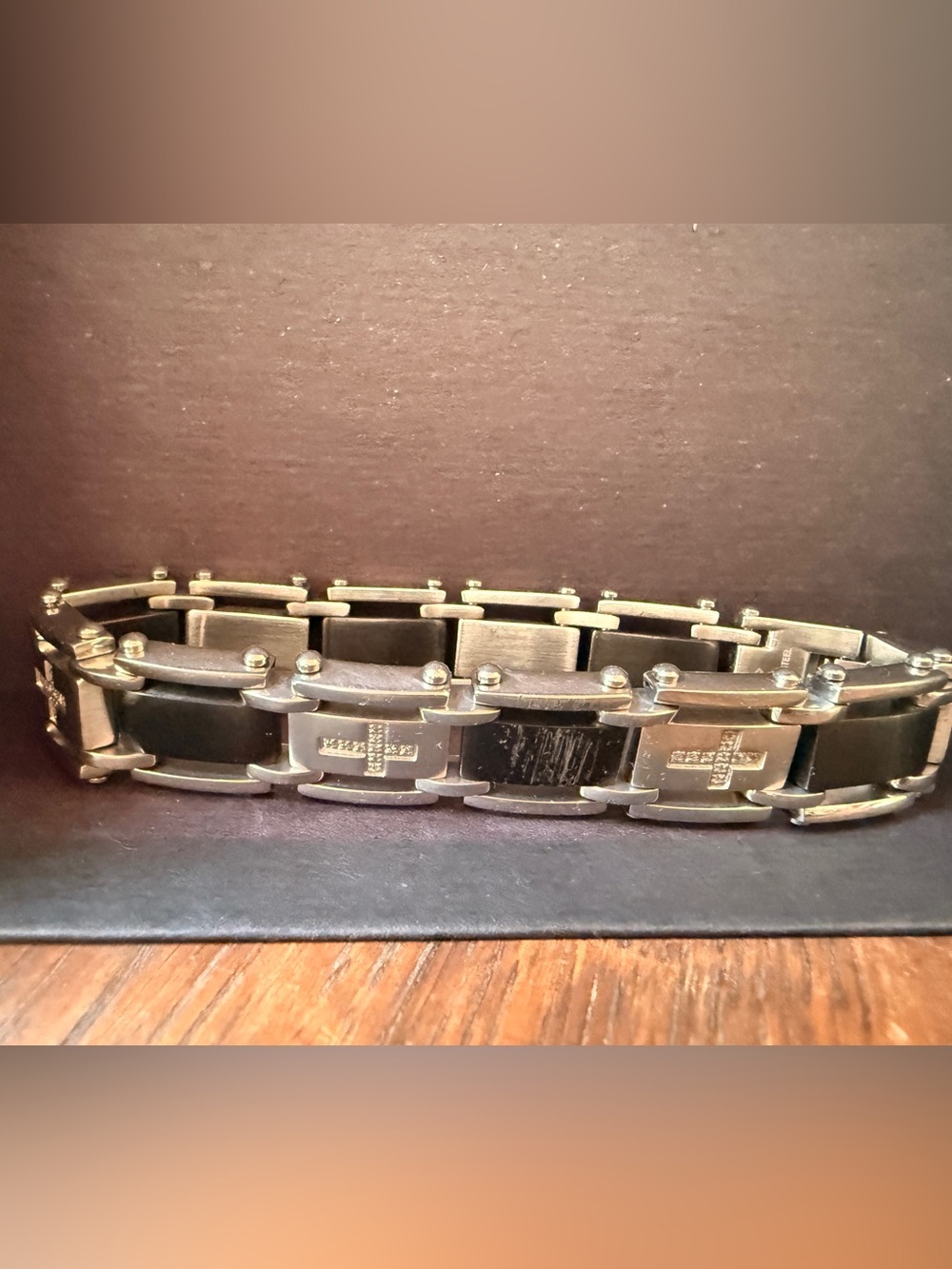 VTG Cross Link Bracelet in Black and Silver Stainless Steel Diamond - Picture 8 of 17